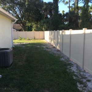 vinyl-fence