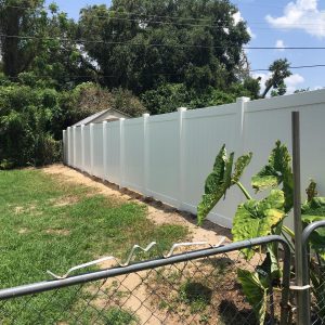 vinyl-fence