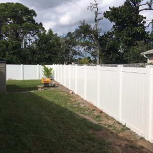 vinyl-fence